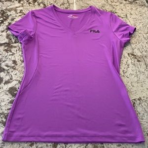 NWOT Fila top. Womens M.
